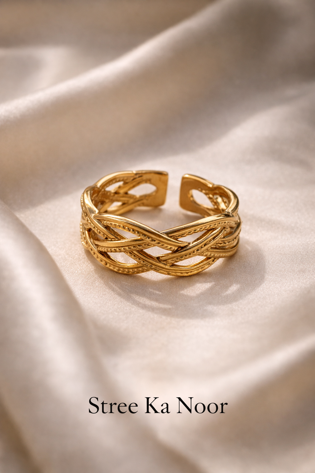 Twist Gold Ring