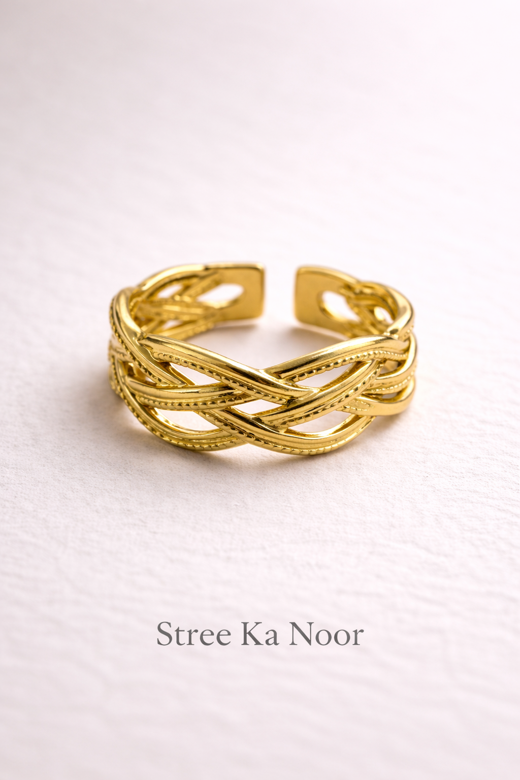 Twist Gold Ring