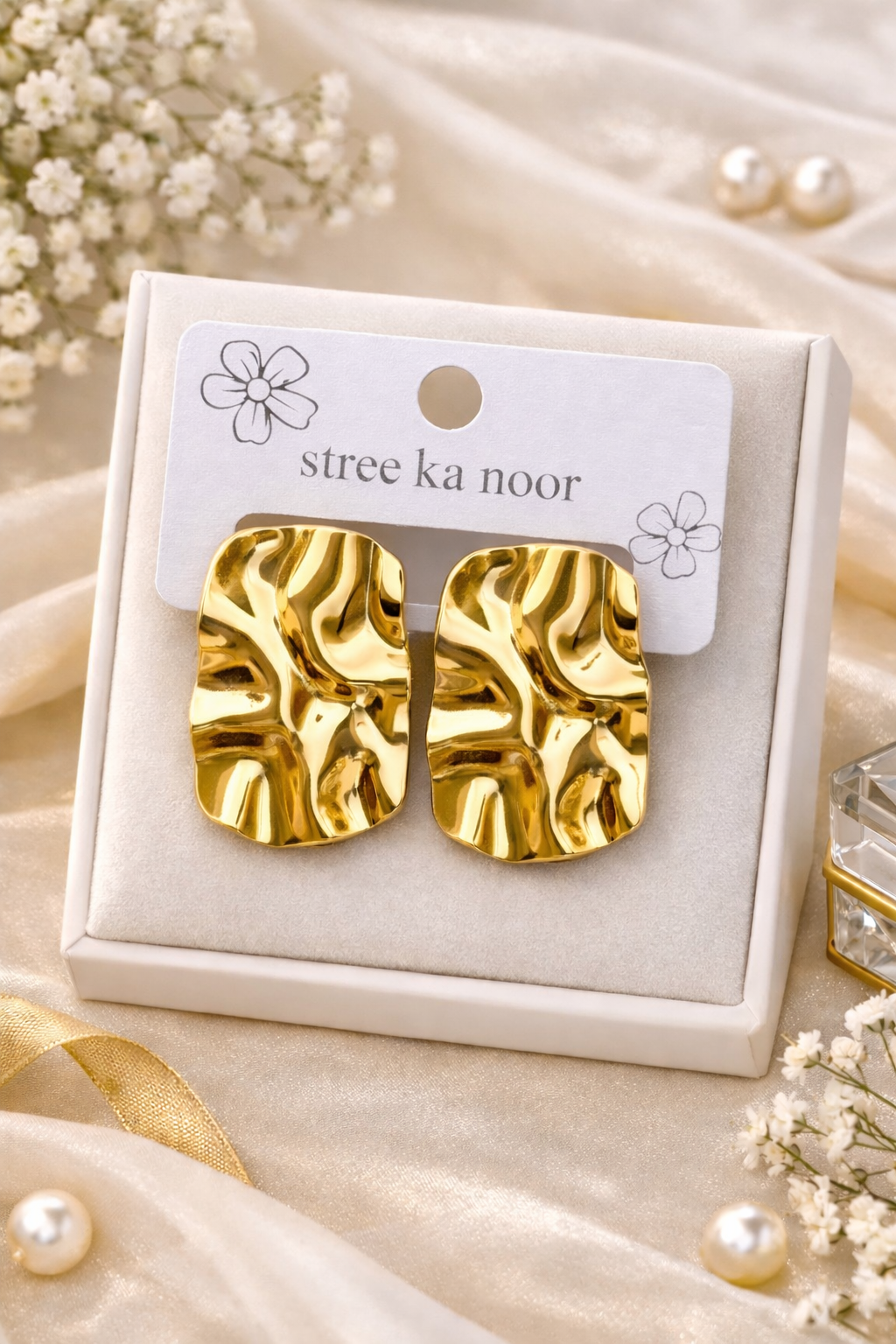 Golden Texture Earrings