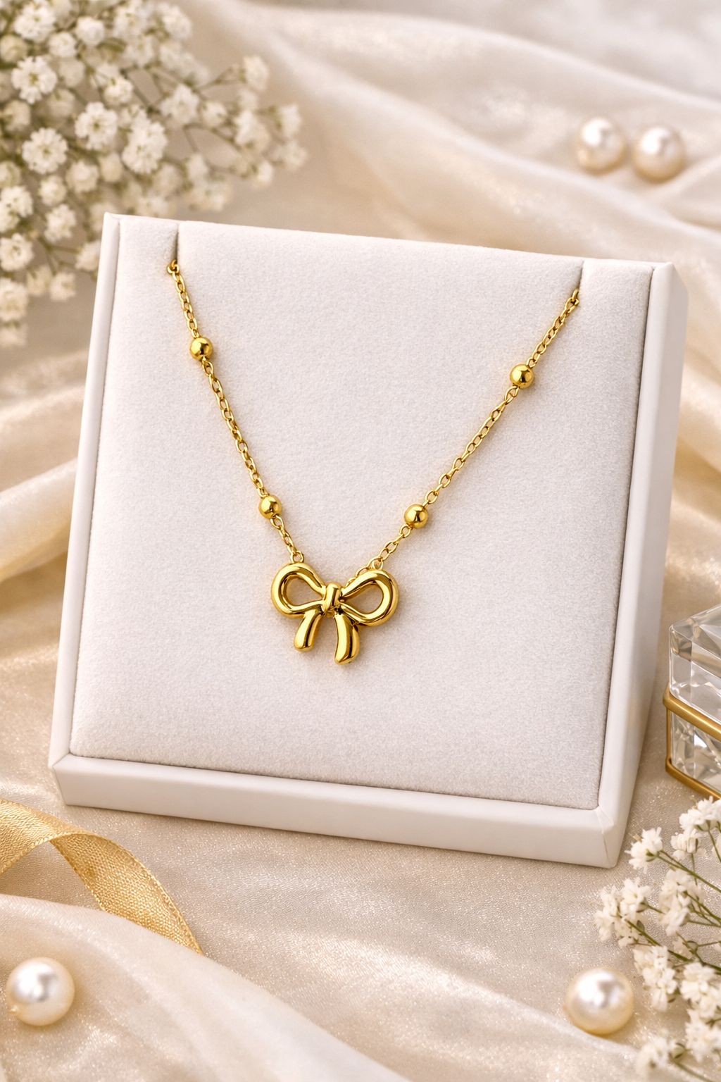 Elegant Golden Bow Bead